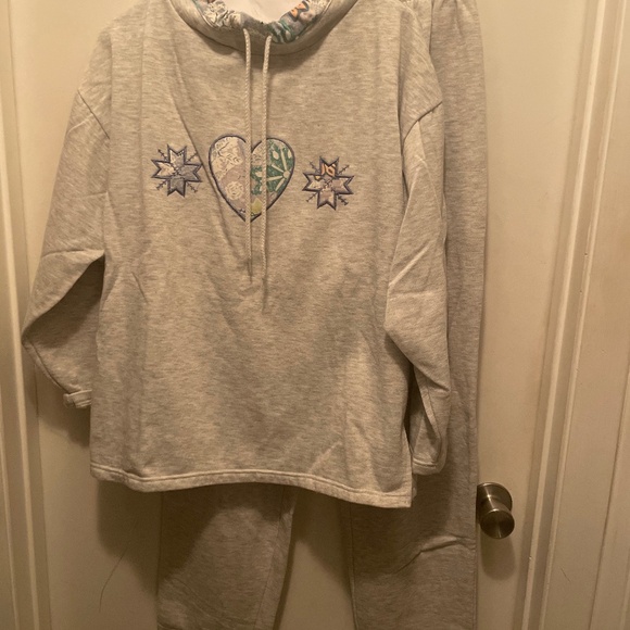 Vintage Pebble Court Sweatsuit Size Large - Picture 1 of 7